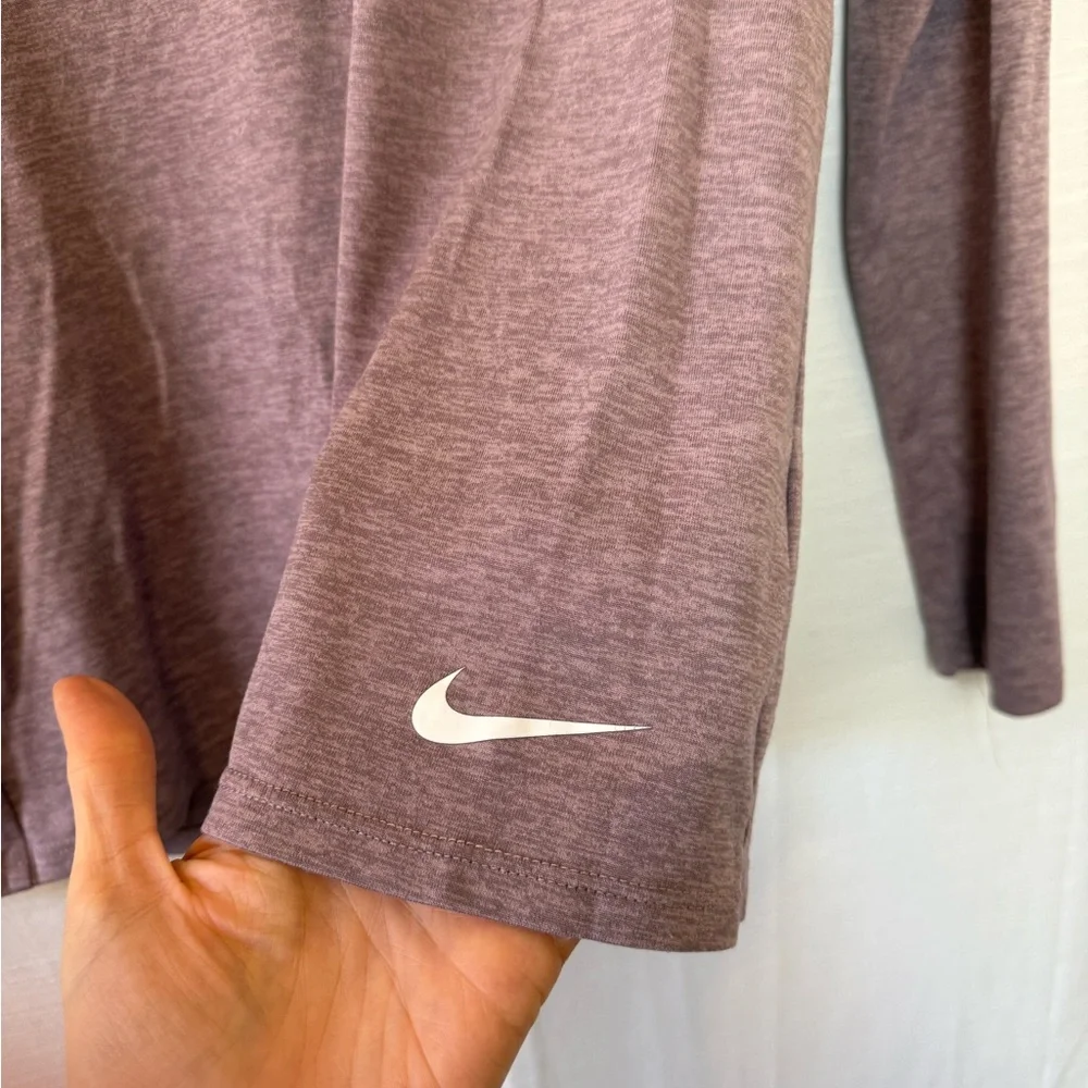 Nike Women's Mauve Long Sleeve Tee